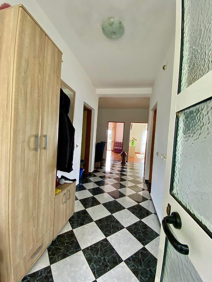 Apartments Nasufaga ウルツィニ エクステリア 写真